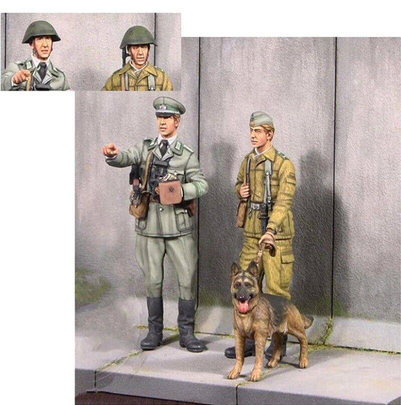 1/35 Resin Model Kit German Soldiers and Dog WW2 Unpainted - Model-Fan-Store