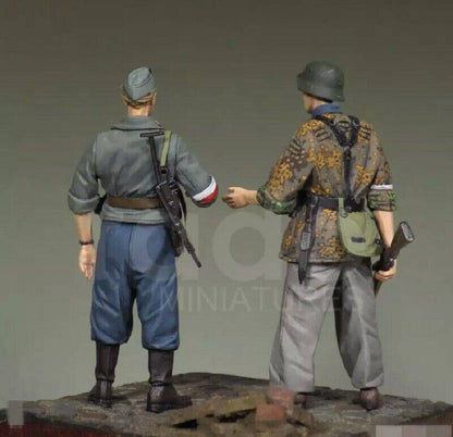 1/35 Resin Model Kit German Soldiers Infantry WW2 Unpainted - Model-Fan-Store