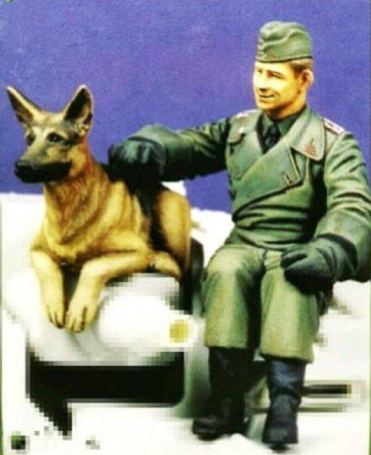 1/35 Resin Model Kit German Tankman and Dog WW2 (no tank) Unpainted - Model-Fan-Store