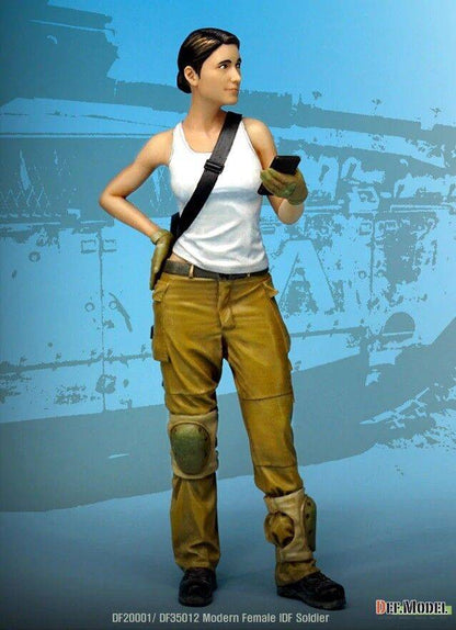 1/35 Resin Model Kit Girl Woman IDF Soldier Unpainted - Model-Fan-Store