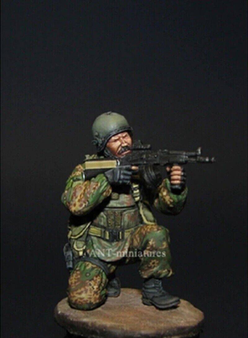 1/35 Resin Model Kit Russian Soldier Special Force 2014 Unpainted - Model-Fan-Store