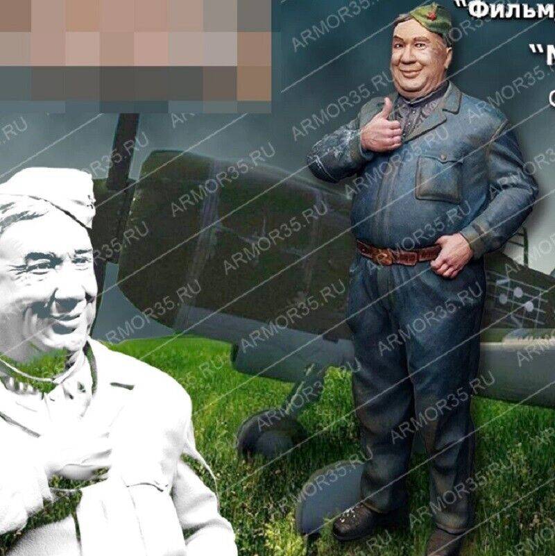 1/35 Resin Model Kit Soviet Soldier Pilot Movie WW2 Unpainted - Model-Fan-Store
