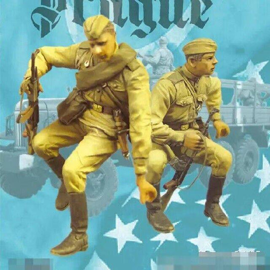 1/35 Resin Model Kit Soviet Soldiers WW2 Unpainted - Model-Fan-Store