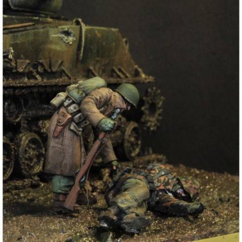 1/35 Resin Model Kit US Army and German Corps 2 Figures Unpainted - Model-Fan-Store