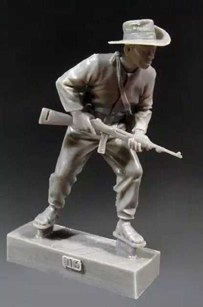1/35 Resin Model Kit Vietnam War Vietnamese Soldier Unpainted - Model-Fan-Store