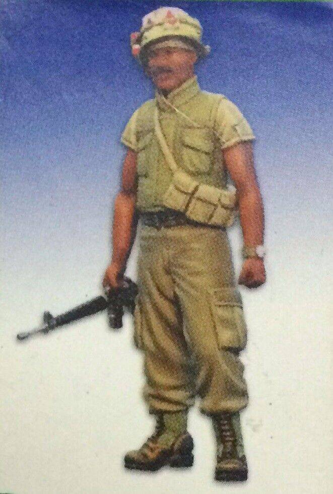 1/35 Resin Model Kit Vietnam War Vietnamese Soldier Unpainted - Model-Fan-Store