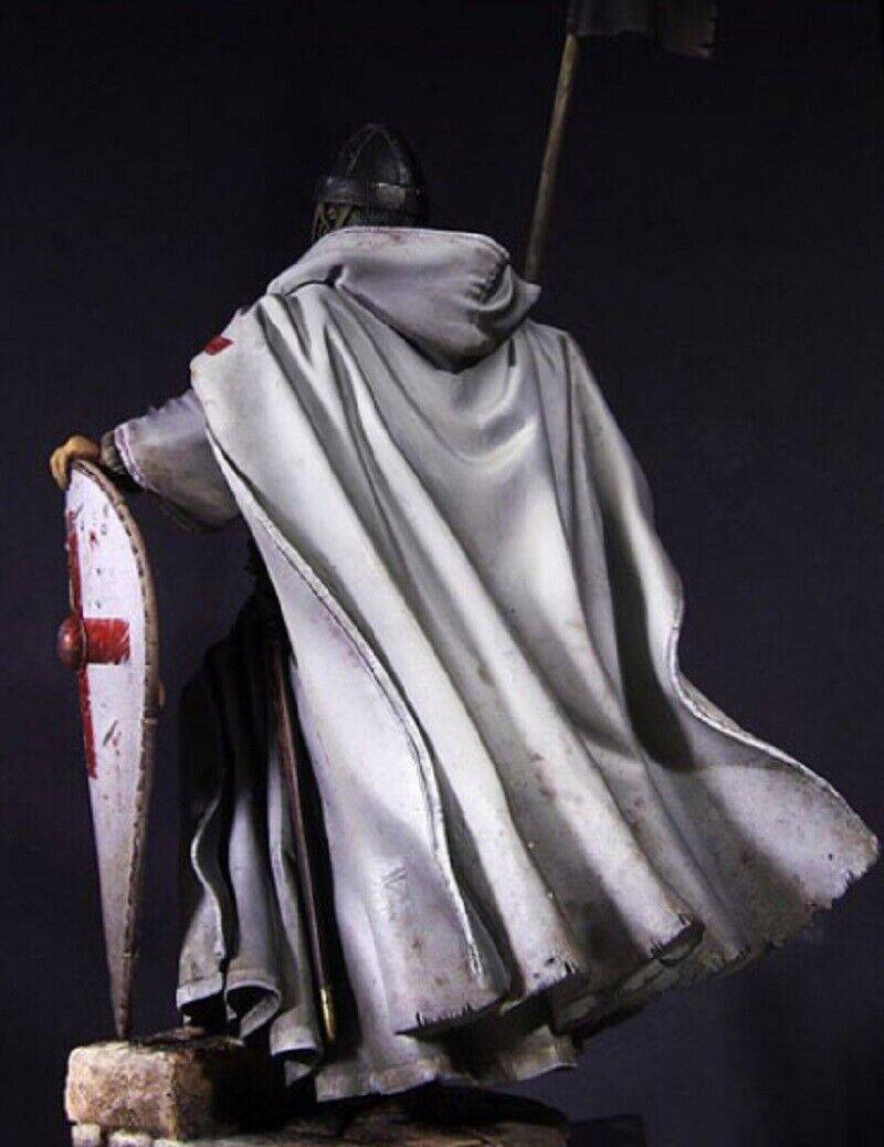 1/6 230mm Resin Model Kit Templar Warrior (with spear) Unpainted - Model-Fan-Store