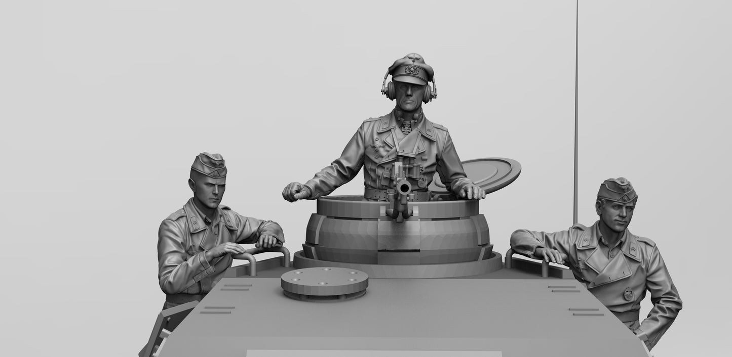 1/35 - 1/16 5pcs Model Kit German Tankers Panzer 4 Crew (with tank) Soldiers WW2 Unpainted