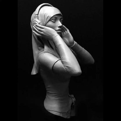 1/10 BUST 105mm Resin Model Kit Modern Arab Girl Listening to Music Unpainted