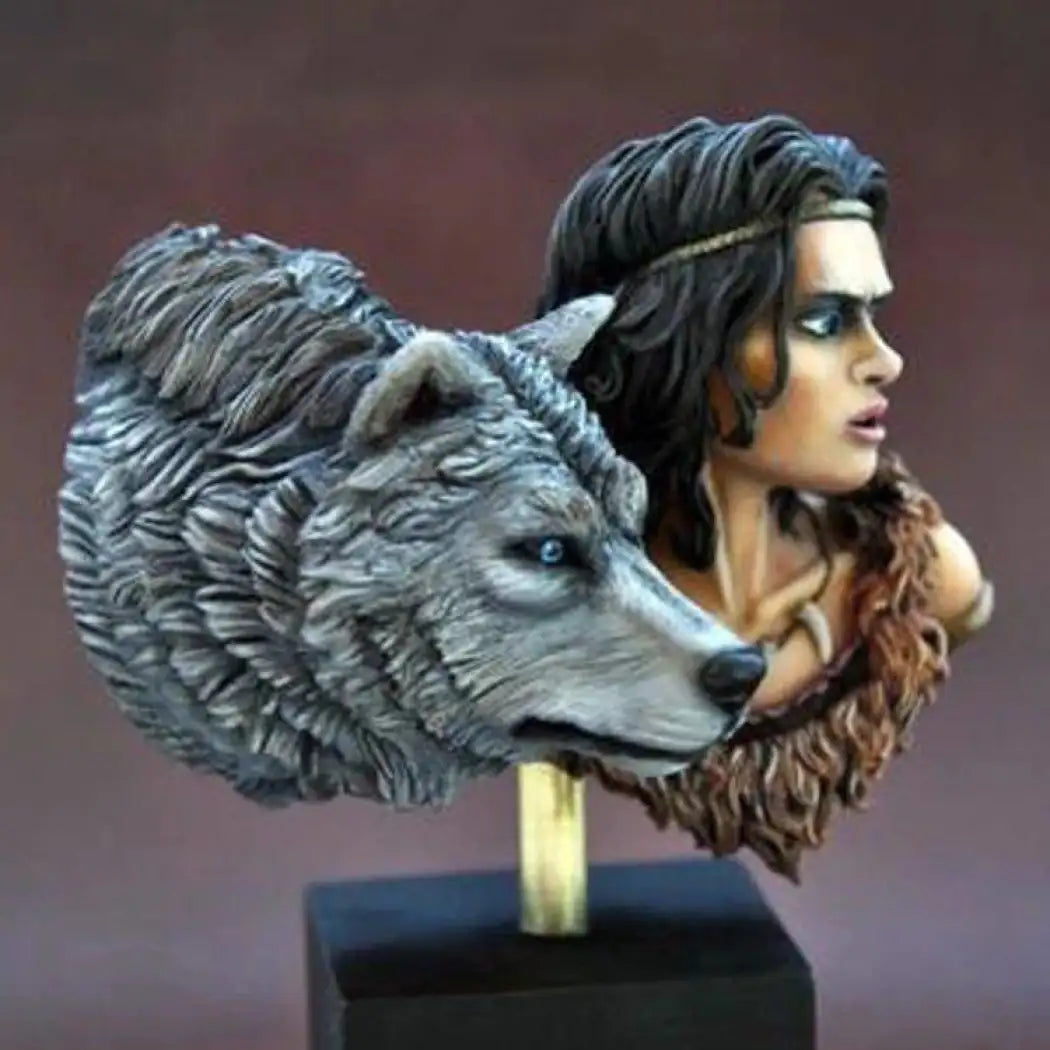 1/10 BUST Resin Model Kit Beautiful Girl in Skin Wolf Barbarian Unpainted - Model-Fan-Store