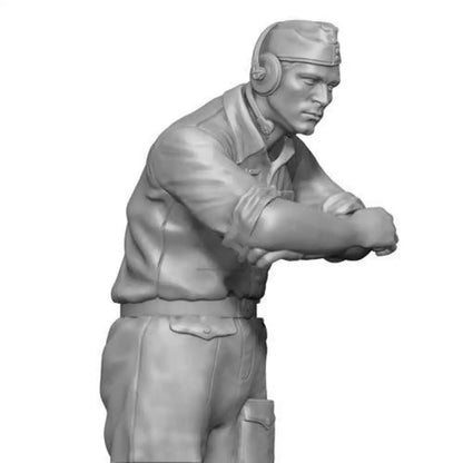 1/16 Resin Model Kit German Soldier Tankman WW2 Unpainted - Model-Fan-Store