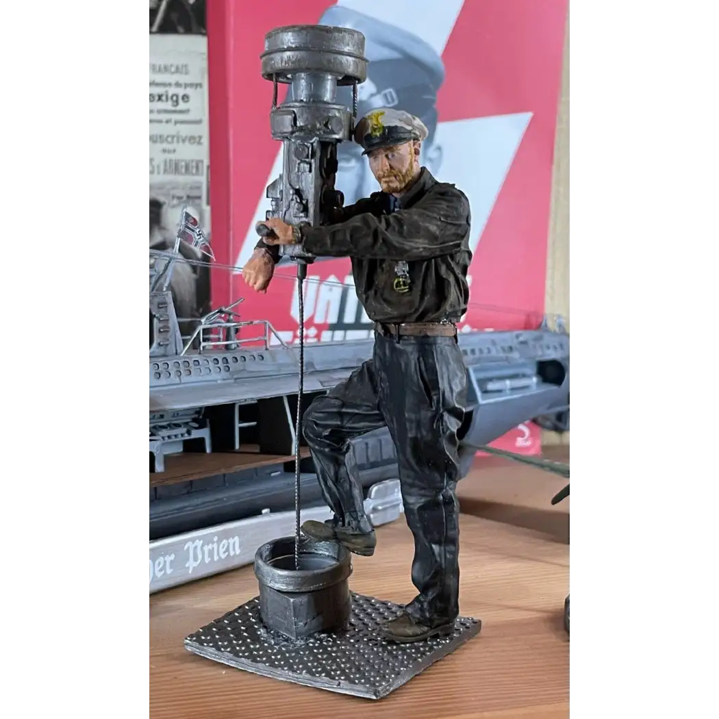 1/16 Resin Model Kit German U Boat Captain CCDR Combatant Commander Unpainted - Model-Fan-Store