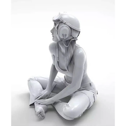 1/16 Resin Model Kit Modern Beautiful Girl in a Pilot's Helmet Fantasy Unpainted