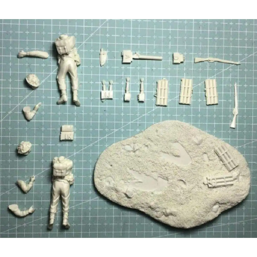 1/35 2pcs Resin Model Kit British Soldiers Mortarmen WW2 Unpainted - Model-Fan-Store