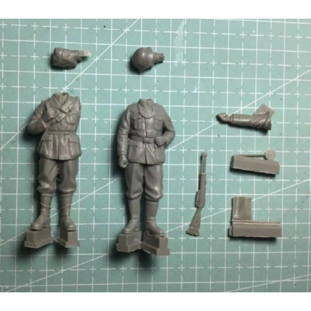 1/35 2pcs Resin Model Kit German Soldier & Italian Soldier Checkpoint WW2 Unpainted - Model-Fan-Store