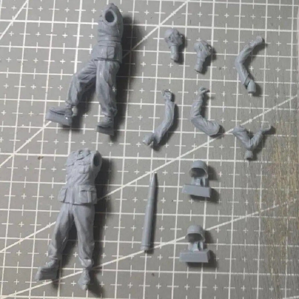 1/35 2pcs Resin Model Kit German Soldiers Tank Crew Artillery WW2 Unpainted - Model-Fan-Store