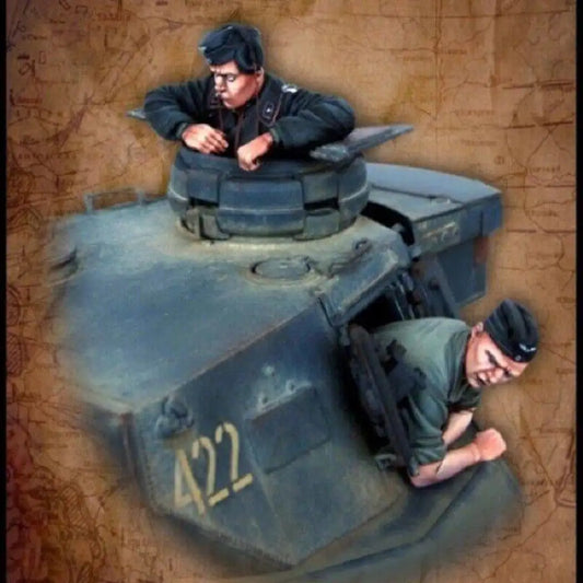 1/35 2pcs Resin Model Kit German Soldiers Tank Crew WW2 Unpainted - Model-Fan-Store