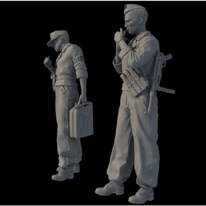 1/35 2pcs Resin Model Kit German Soldiers Tank Crew WW2 Unpainted - Model-Fan-Store