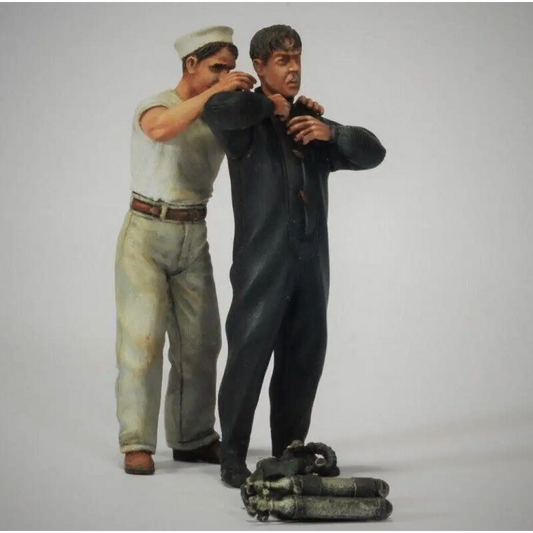 1/35 2pcs Resin Model Kit Italian Sailor and Scuba Diver WW2 Unpainted - Model-Fan-Store