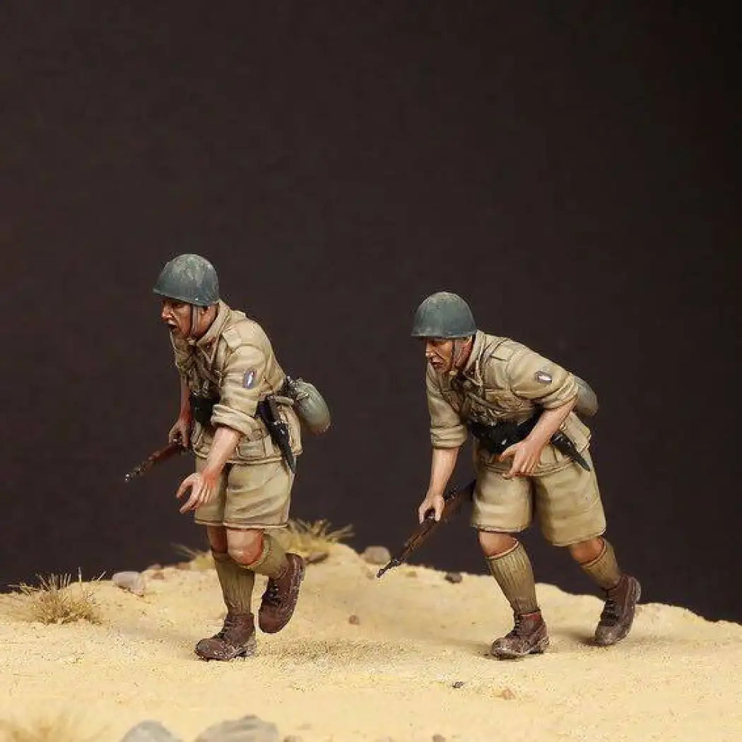 1/35 2pcs Resin Model Kit Italian Soldiers Infantry Defensive WW2 Unpainted - Model-Fan-Store