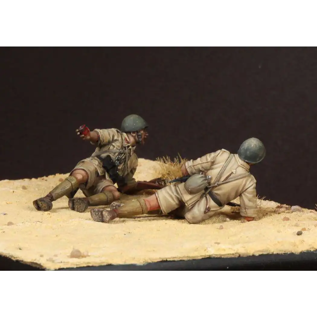 1/35 2pcs Resin Model Kit Italian Soldiers Infantry Defensive WW2 Unpainted - Model-Fan-Store