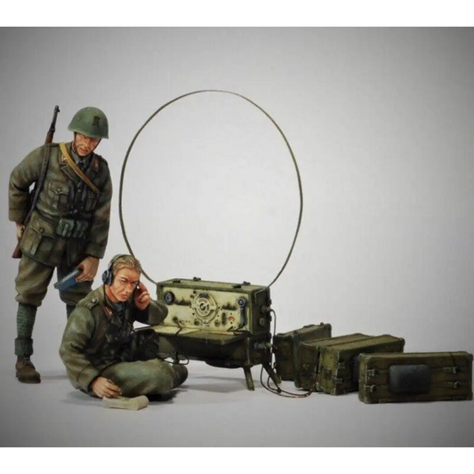 1/35 2pcs Resin Model Kit Italian Soldiers with Radio WW2 Unpainted - Model-Fan-Store