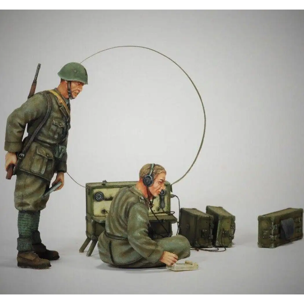 1/35 2pcs Resin Model Kit Italian Soldiers with Radio WW2 Unpainted - Model-Fan-Store