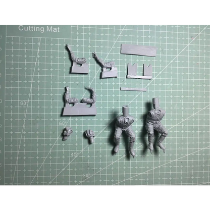 1/35 2pcs Resin Model Kit Soviet Soldiers Tank Crew WW2 Unpainted - Model-Fan-Store