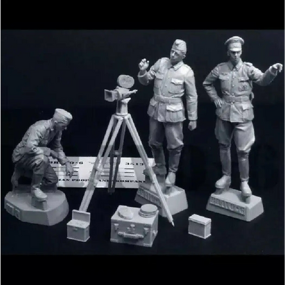 1/35 3pcs Resin Model Kit German Soldiers take a Photo with Device WW2 Unpainted - Model-Fan-Store