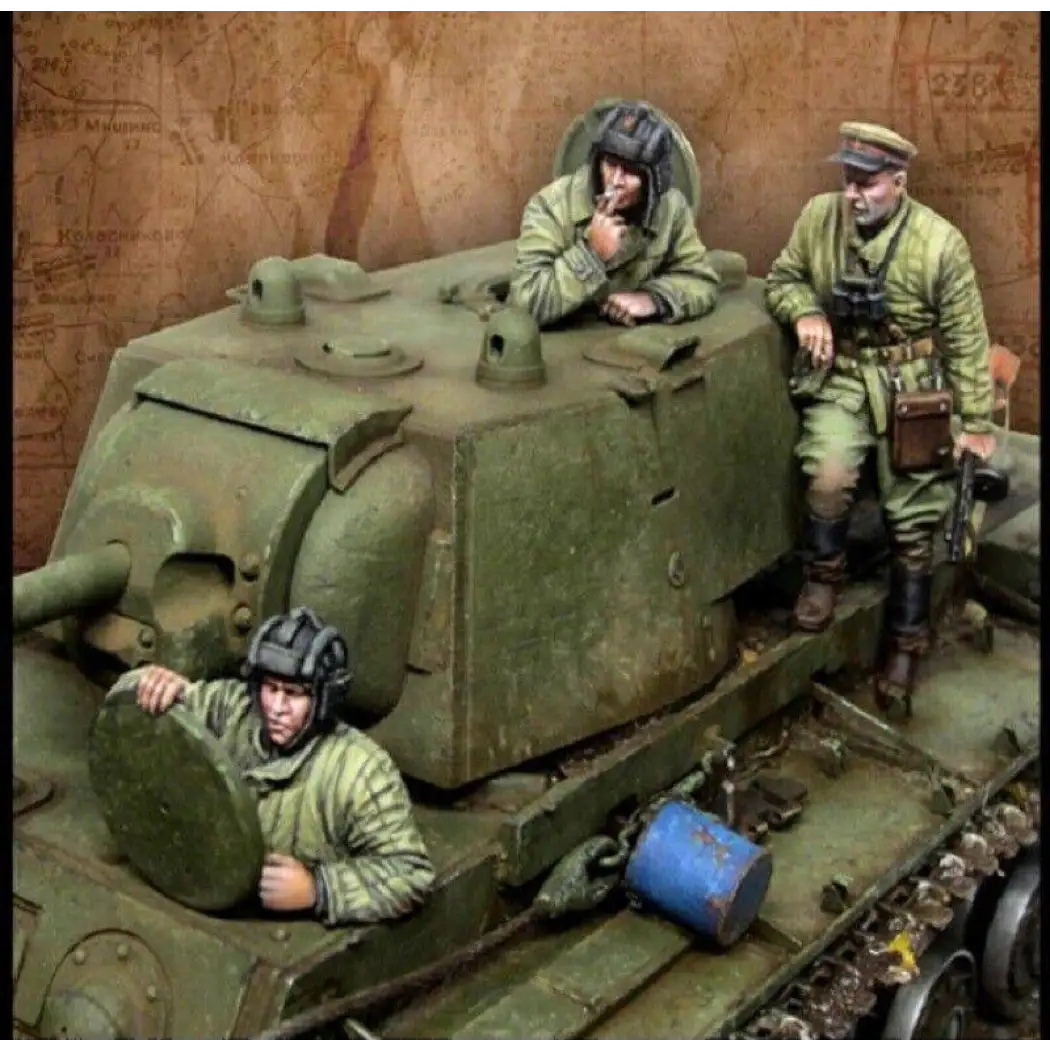 1/35 3pcs Resin Model Kit Soviet Soldiers Tank Crew WW2 no tank Unpainted - Model-Fan-Store