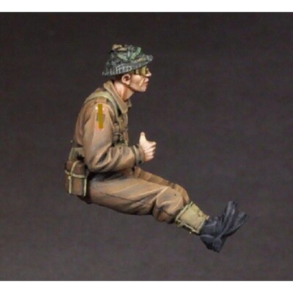 1/35 Resin Model Kit British Soldier Driver WW2 Unpainted - Model-Fan-Store