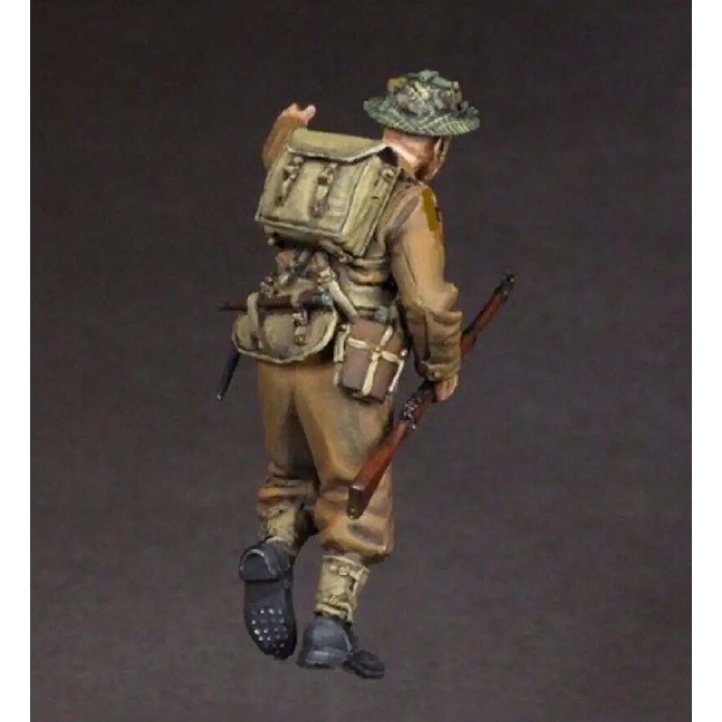 1/35 Resin Model Kit British Soldier Infantryman WW2 Unpainted - Model-Fan-Store