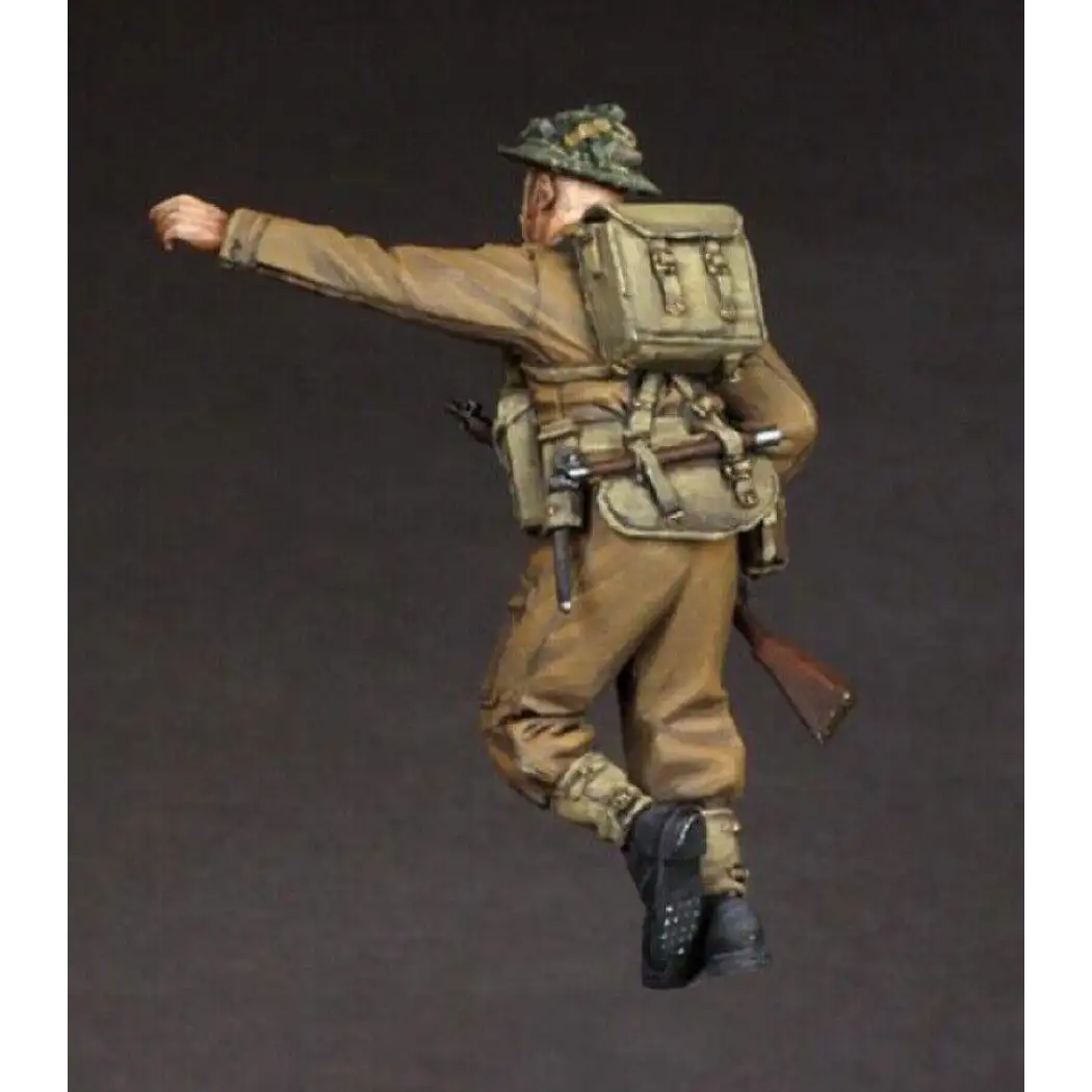 1/35 Resin Model Kit British Soldier Infantryman WW2 Unpainted - Model-Fan-Store