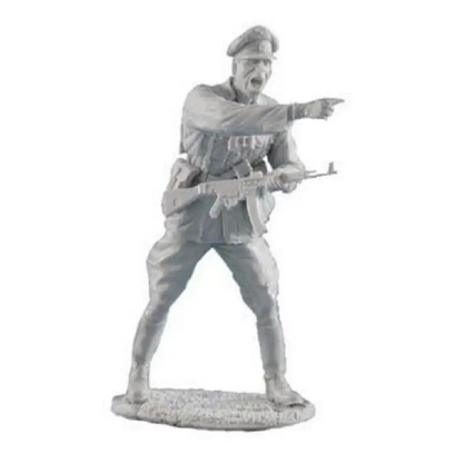 1/35 Resin Model Kit German Officer Soldier Infantryman WW2 Unpainted - Model-Fan-Store