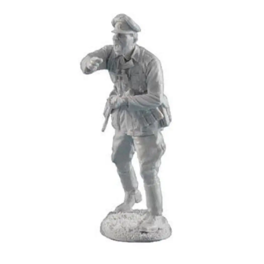 1/35 Resin Model Kit German Officer Soldier Infantryman WW2 Unpainted - Model-Fan-Store