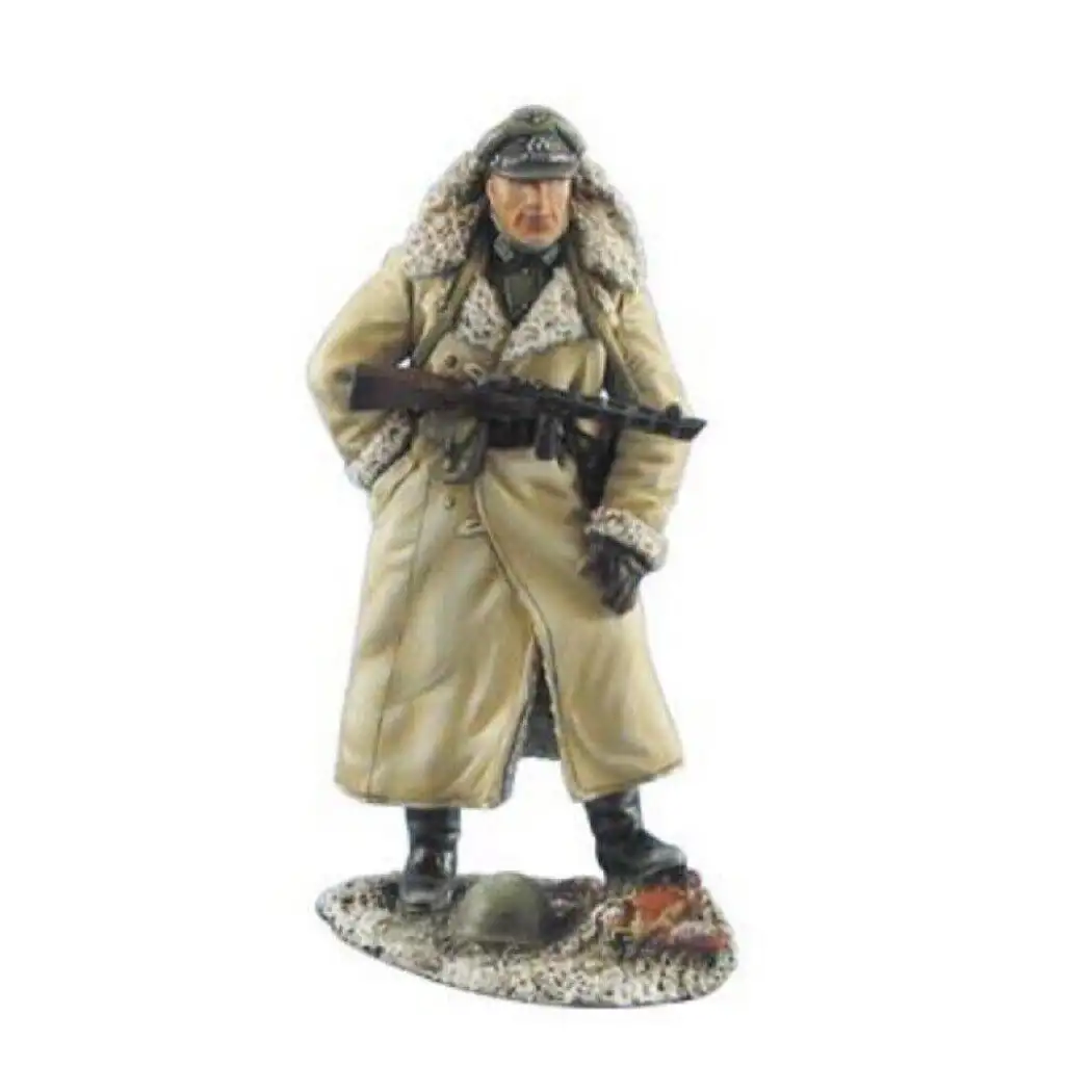 1/35 Resin Model Kit German Officer Soldier Winter WW2 Unpainted - Model-Fan-Store