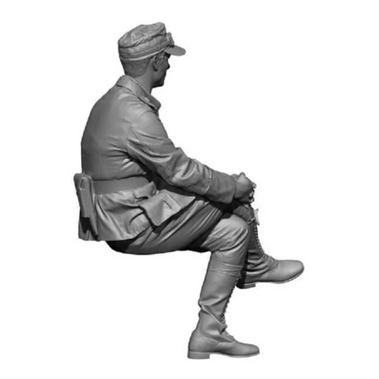 1/35 Resin Model Kit German Soldier Driver WW2 Unpainted - Model-Fan-Store