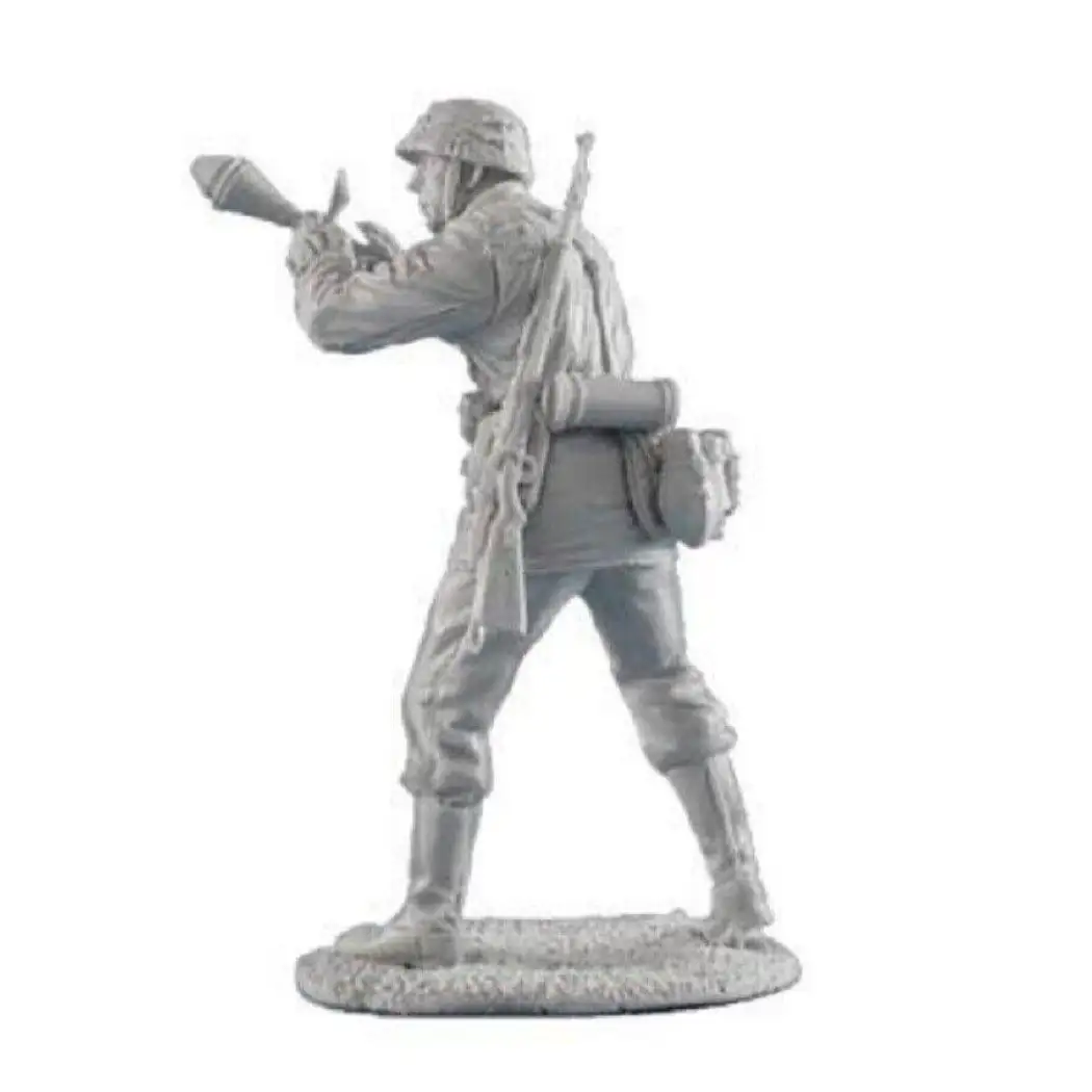 1/35 Resin Model Kit German Soldier Infantryman Faustpatrone WW2 Unpainted - Model-Fan-Store