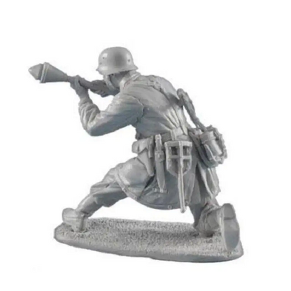 1/35 Resin Model Kit German Soldier Infantryman Faustpatrone WW2 Unpainted - Model-Fan-Store