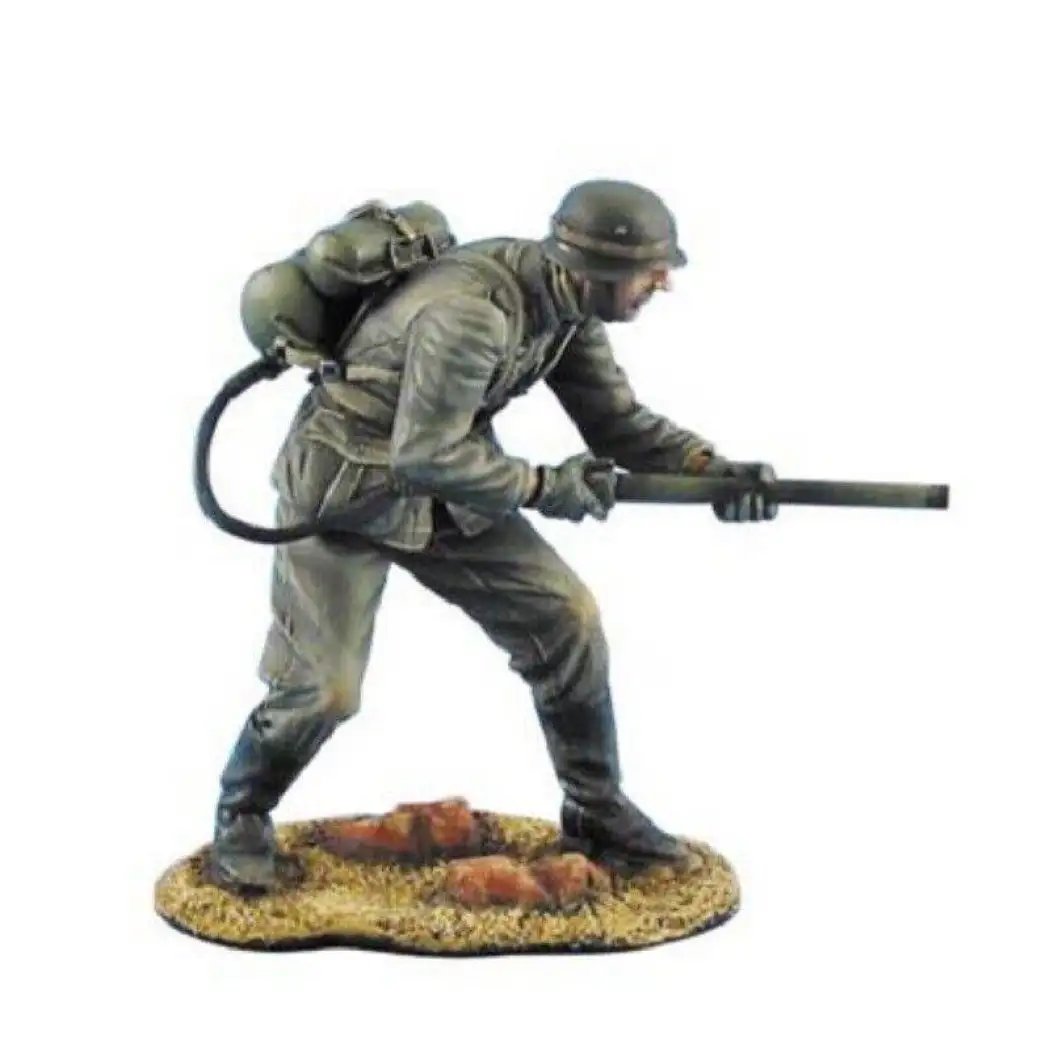 1/35 Resin Model Kit German Soldier Infantryman Flamethrower WW2 Unpainted - Model-Fan-Store