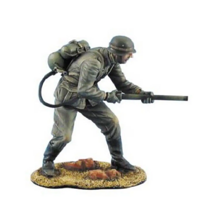 1/35 Resin Model Kit German Soldier Infantryman Flamethrower WW2 Unpainted - Model-Fan-Store