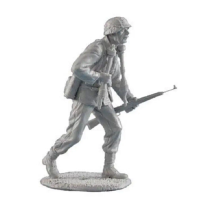 1/35 Resin Model Kit German Soldier Infantryman Rush WW2 Unpainted - Model-Fan-Store