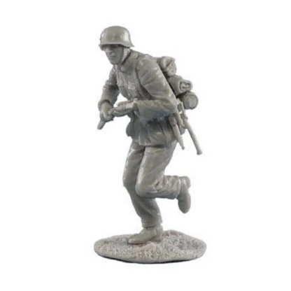 1/35 Resin Model Kit German Soldier Infantryman Rush WW2 Unpainted - Model-Fan-Store
