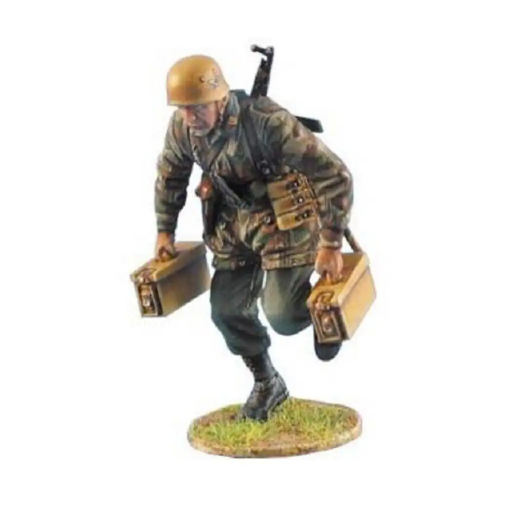 1/35 Resin Model Kit German Soldier Infantryman Rush WW2 Unpainted - Model-Fan-Store