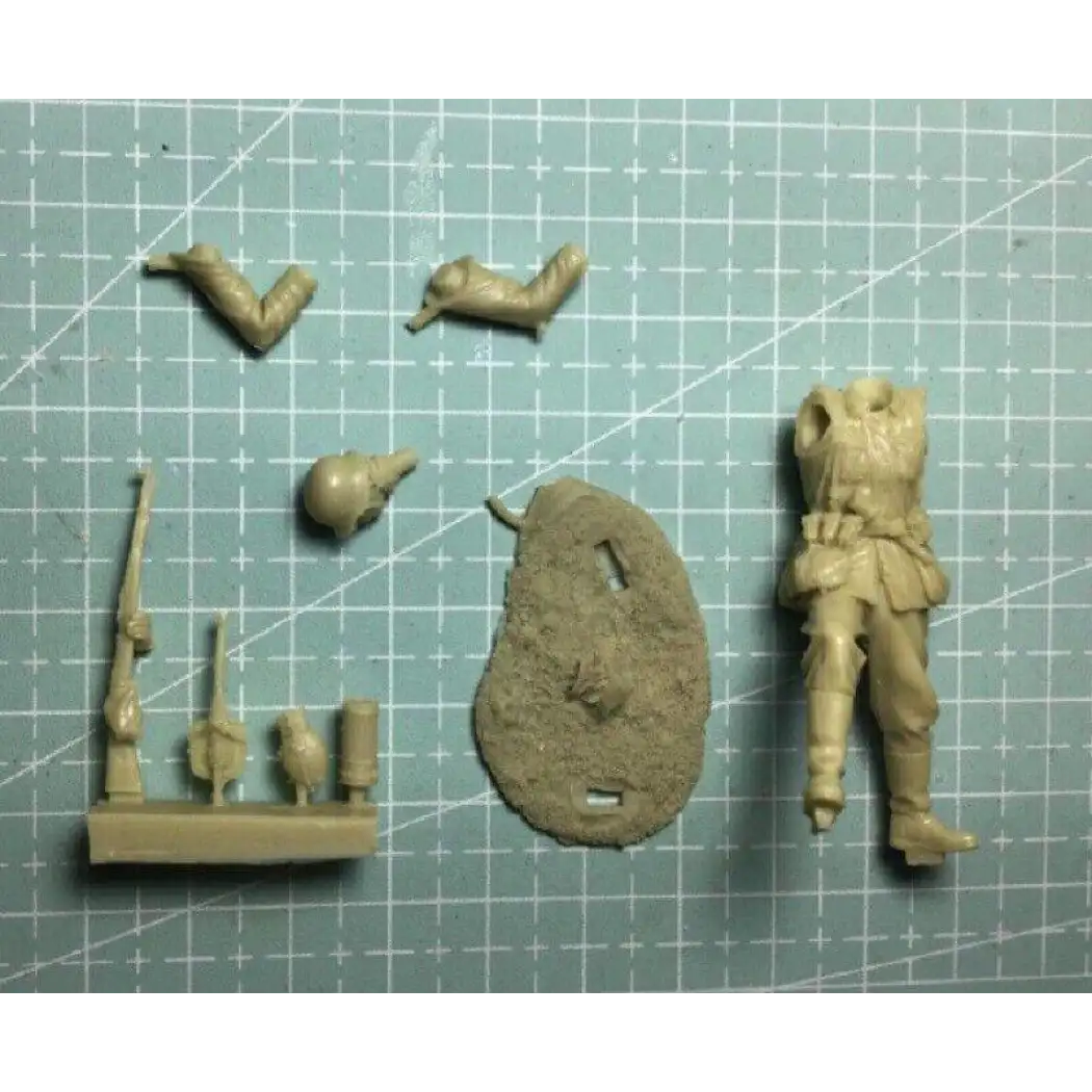 1/35 Resin Model Kit German Soldier Infantryman Shooting Position WW2 Unpainted - Model-Fan-Store