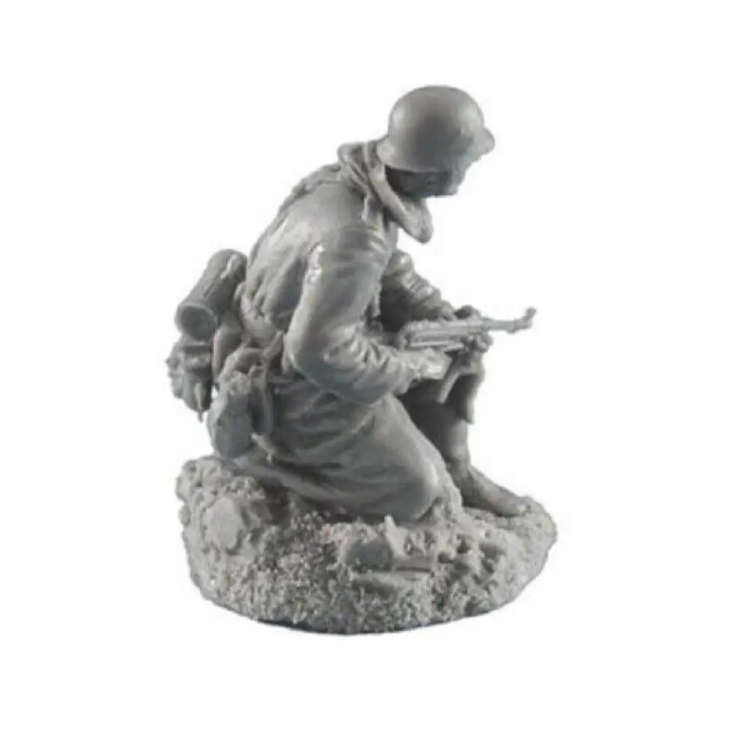 1/35 Resin Model Kit German Soldier Infantryman Shooting Position WW2 Unpainted - Model-Fan-Store