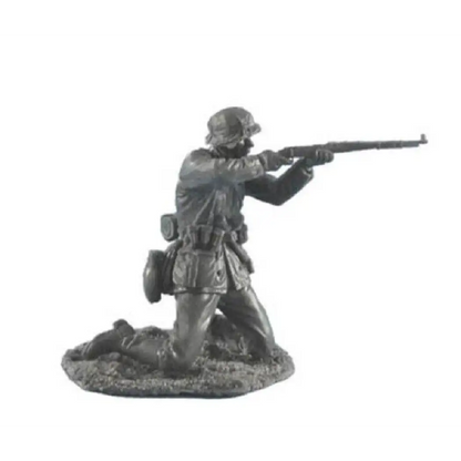 1/35 Resin Model Kit German Soldier Infantryman Shooting Position WW2 Unpainted - Model-Fan-Store