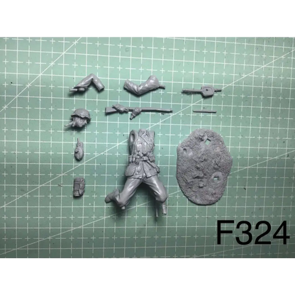 1/35 Resin Model Kit German Soldier Infantryman Shooting Position WW2 Unpainted - Model-Fan-Store