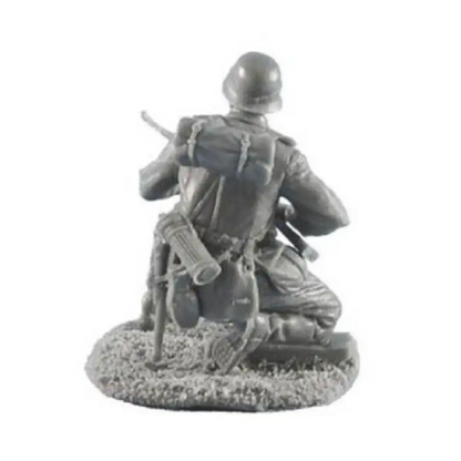 1/35 Resin Model Kit German Soldier Infantryman Shooting Position WW2 Unpainted - Model-Fan-Store