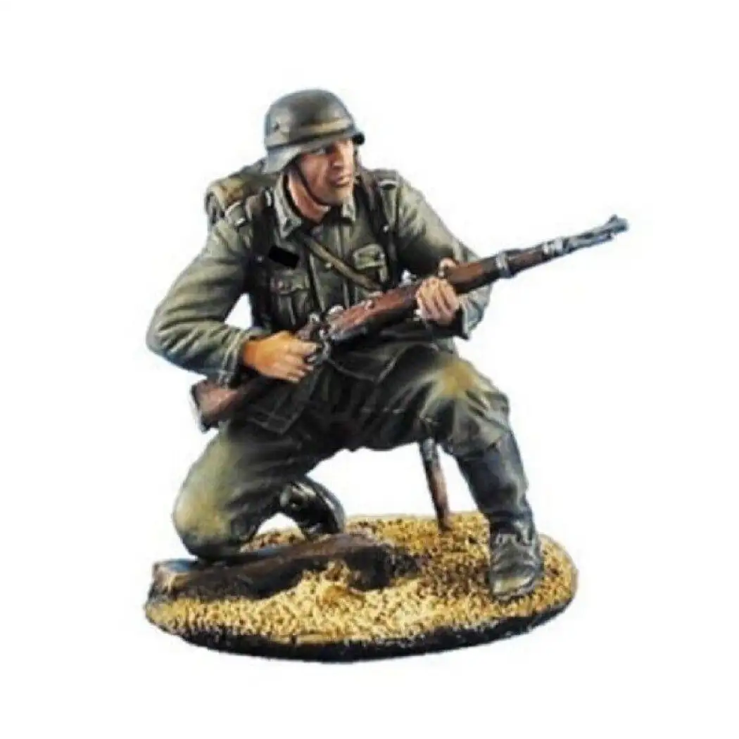 1/35 Resin Model Kit German Soldier Infantryman Shooting Position WW2 Unpainted - Model-Fan-Store